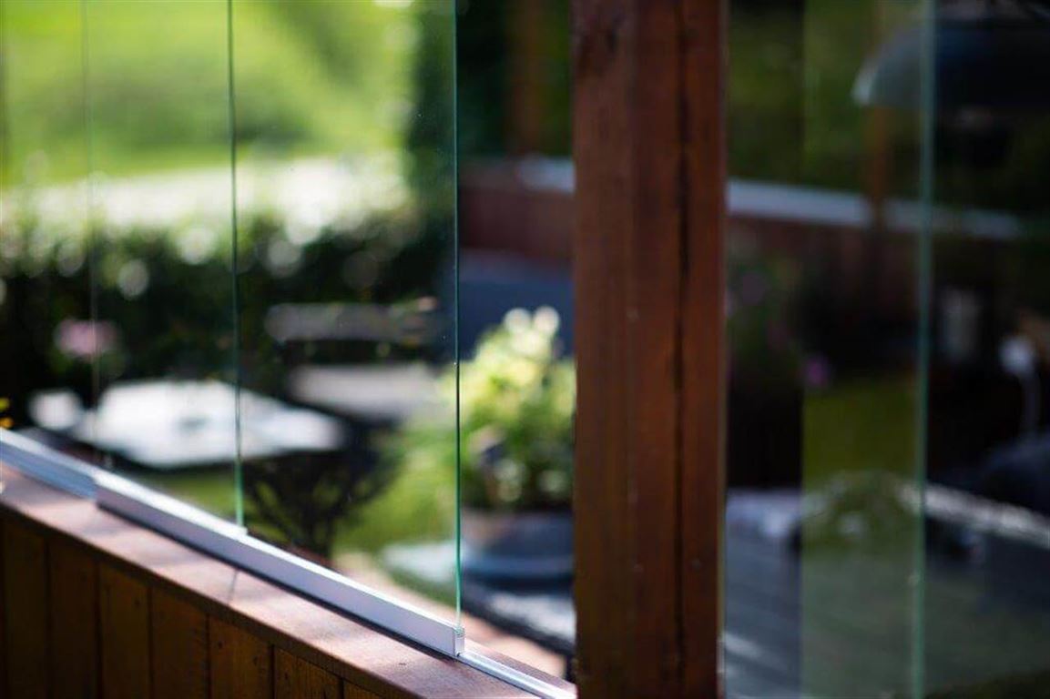 Få professionel hjælp fra en glarmester Herning