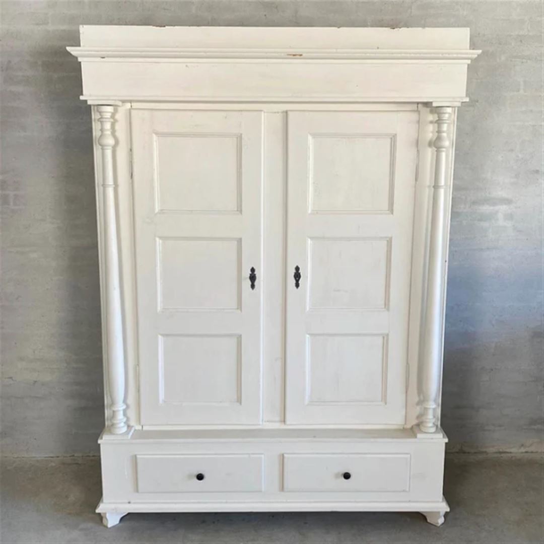 Er du på udkig efter vintage skabe der kan løfte din bolig?